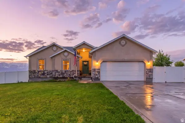 4054 S Mountain Moon Dr, Saratoga Springs, UT 84045