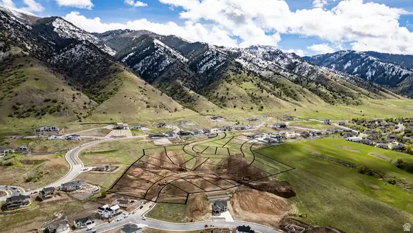 276 N Sherwood Dr #1, Providence, UT 84332