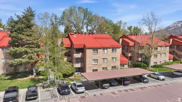 4834 S Highland Cir #409, Holladay, UT 84117