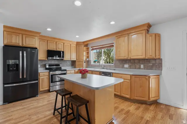 11881 S 2700 W, Riverton, UT 84065 - #3