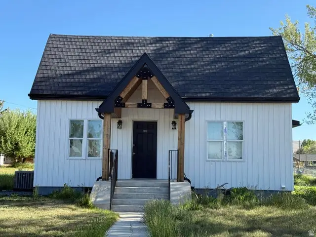 460 W Center St, Fountain Green, UT 84632 - #1