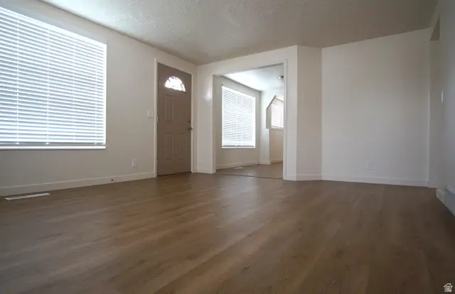 416 E 8260 S, Sandy, UT 84070 - #3