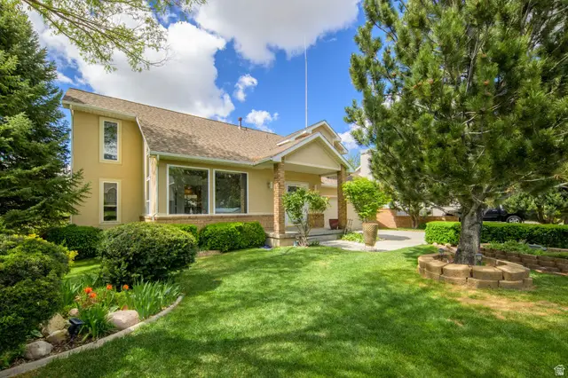 11390 S Mariposa Way, Sandy, UT 84094 - #2