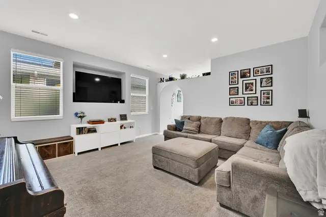 302 N Foxboro Dr, North Salt Lake, UT 84054 - #2