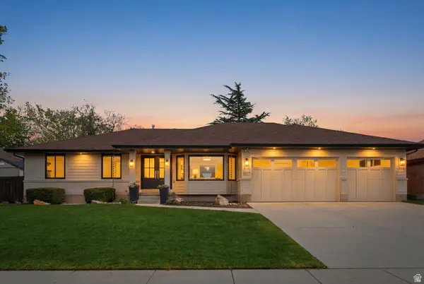 8917 S Sunridge Dr E, Sandy, UT 84093