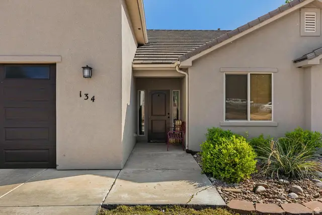 134 N 300 W, Washington, UT 84780 - #2