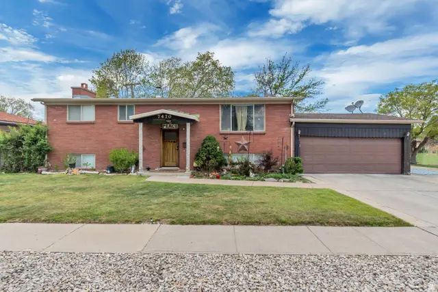 7470 S Ramanee Dr Dr E, Midvale, UT 84047 - #2