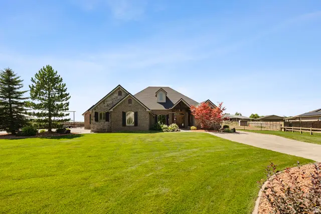 1829 W Heritage Ranch Dr N, Farr West, UT 84404 - #1