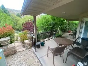 46 Cottonwood Ln, Harrisburg Junction, UT 84770
