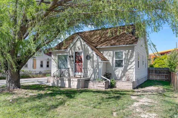 7856 S Pioneer St W, Midvale, UT 84047