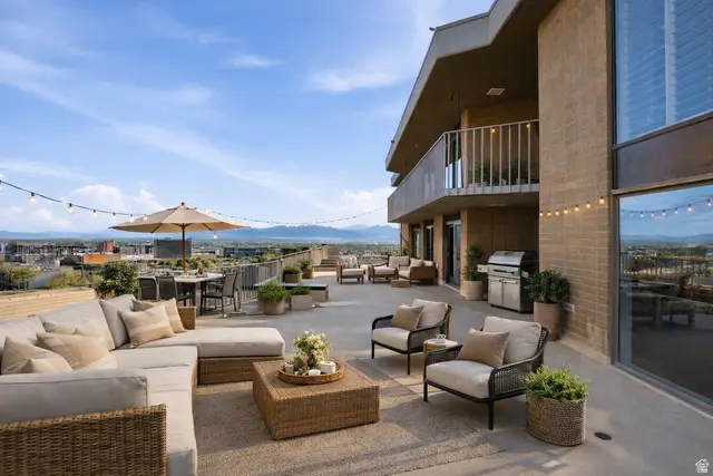 245 N Vine St #801, Salt Lake City, UT 84103 - #2