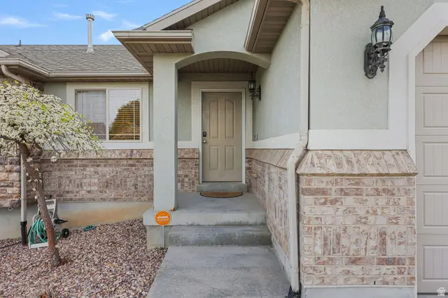 5703 W Sorrento Way, West Jordan, UT 84081 - #3