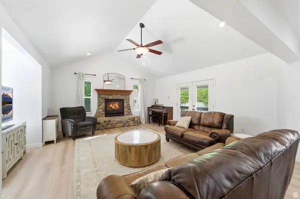 463 E 1310 S, Kaysville, UT 84037