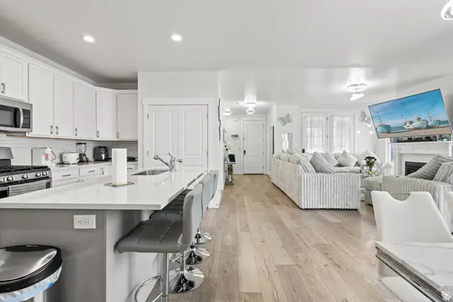 11727 S Moring Point Way, South Jordan, UT 84009 - #2