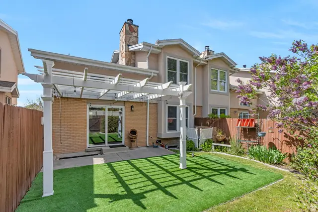 2306 N 390 E, Provo, UT 84604 - #1