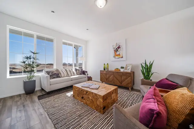 343 E Halls Creek Rd, Saratoga Springs, UT 84045 - #3