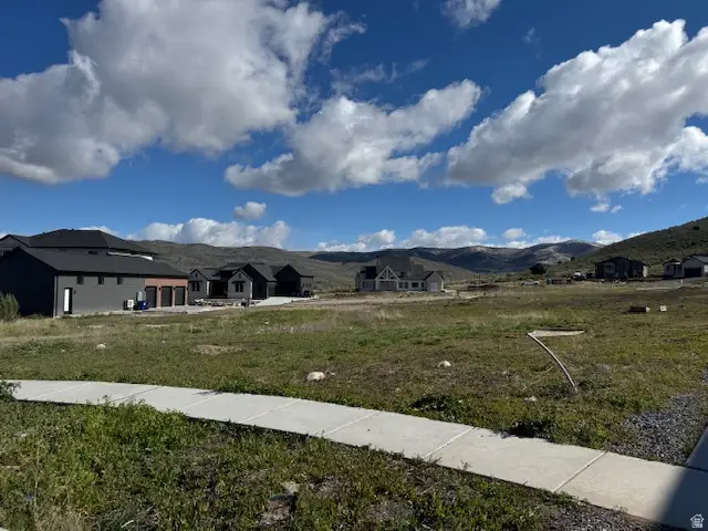 3062 W Bonneville Cir, Mountain Green, UT 84050 - #2