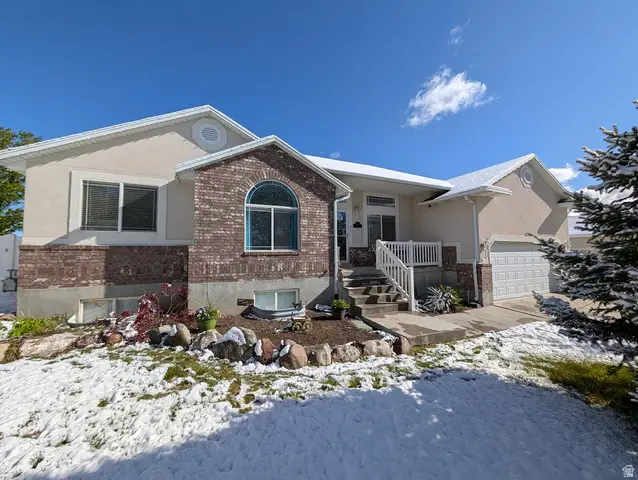 5798 W Moon Shadow Dr, Herriman, UT 84096 - #1