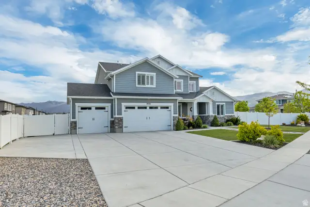 2084 W 2315 S, Woods Cross, UT 84087 - #2