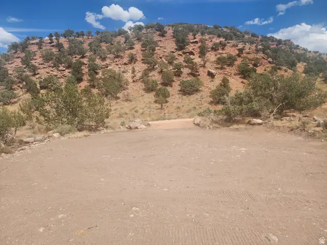 1421 N Foothill Dr #103, Paragonah, UT 84760 - #3