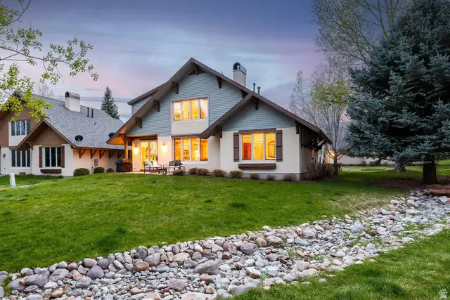 1164 N Village Cir, Midway, UT 84049 - #2