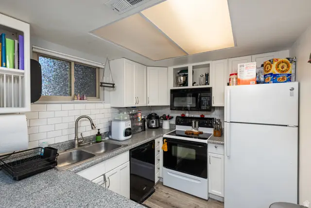 935 E Creekhill Ln #11, Midvale, UT 84047 - #3