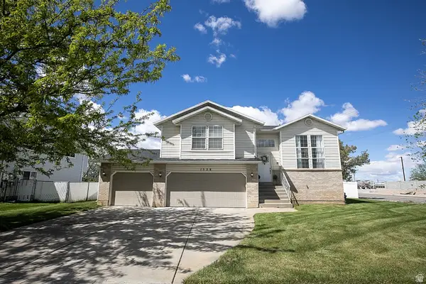 1528 S 1600 W, Woods Cross, UT 84087