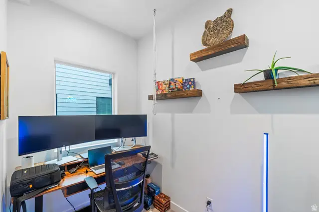 3853 S Granite Lofts Ln, Millcreek, UT 84107 - #3