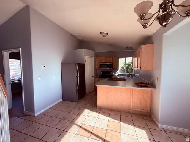 7741 S Briar Dr, West Jordan, UT 84084 - #2