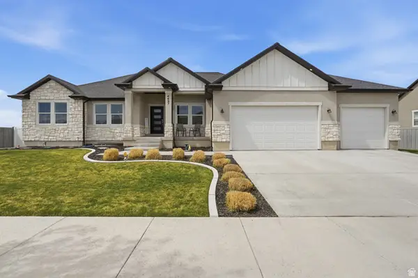 4497 N Monroe Peak Ln, Eagle Mountain, UT 84005