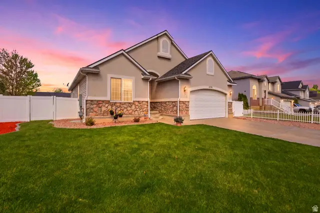 1379 N 2530 W, Clinton, UT 84015 - #1