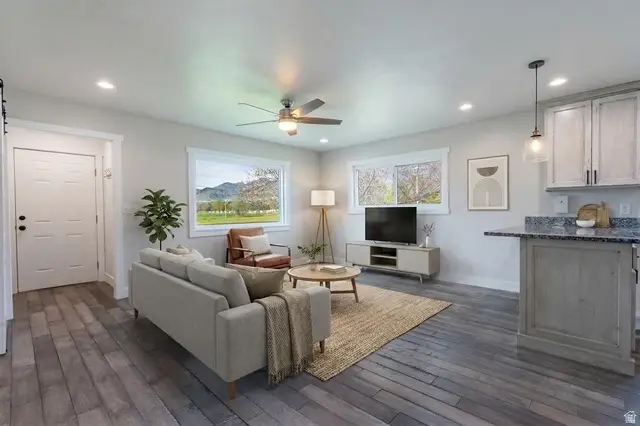 988 E 2200 N, North Logan, UT 84341 - #2