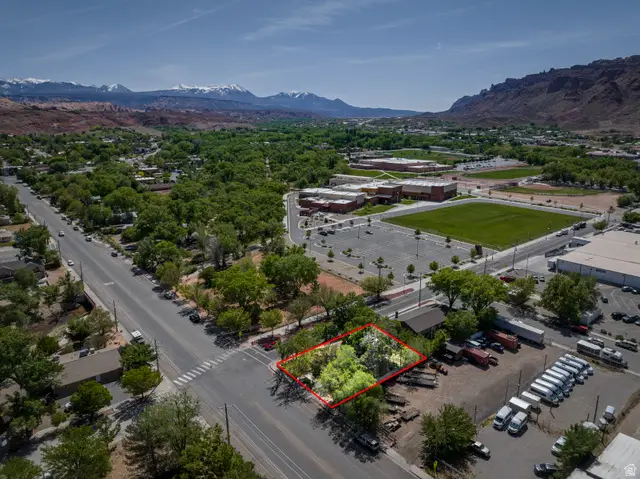 86 E 300 S, Moab, UT 84532 - #2