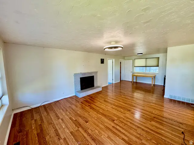 232 W 700 N, Clearfield, UT 84015 - #2