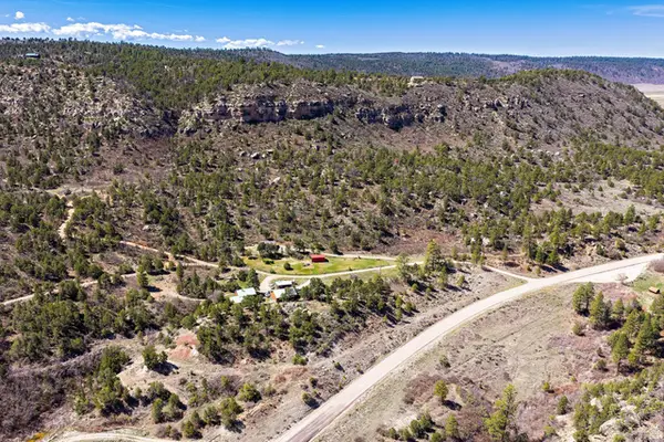 1824 E, La Sal, UT 84530