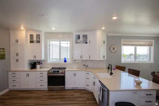 122 N Hillside Dr E, Smithfield, UT 84335 - #2