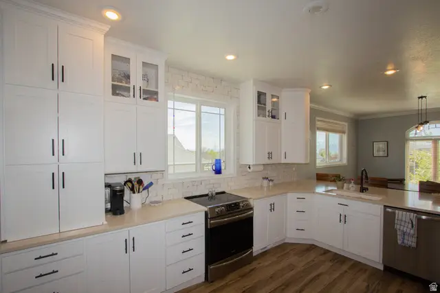 122 N Hillside Dr E, Smithfield, UT 84335 - #3