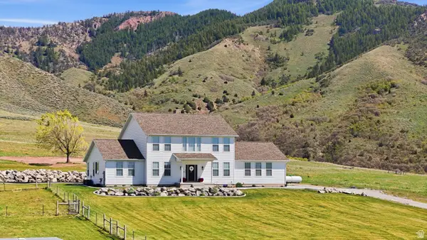 6605 N Country Estates Ln, Malad City, ID 83252