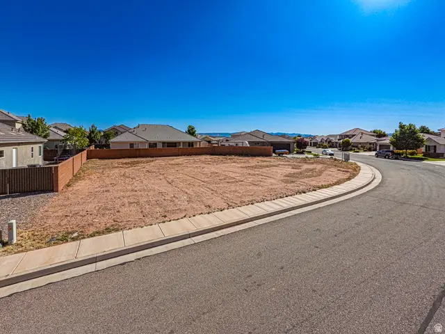 422 E Saddleback Rd #44, Washington, UT 84780 - #1