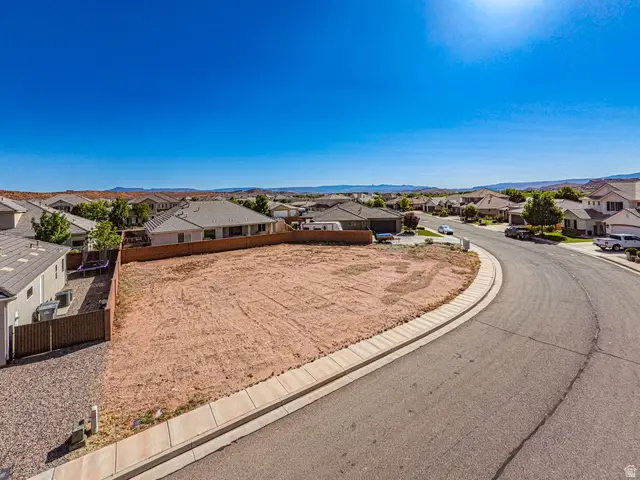 422 E Saddleback Rd #44, Washington, UT 84780 - #2