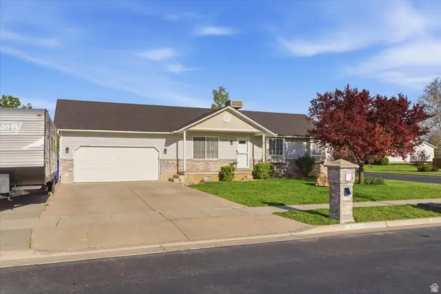 2185 S 2325 W, Syracuse, UT 84075 - #1