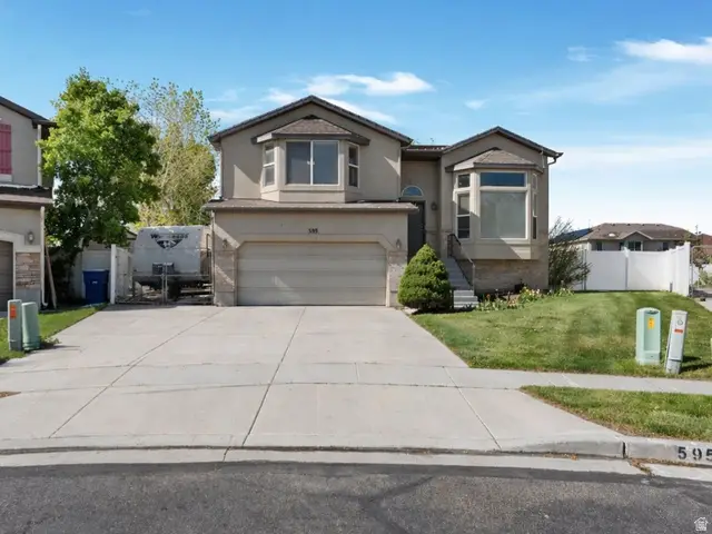 595 N Banbury Cir W, North Salt Lake, UT 84054 - #1