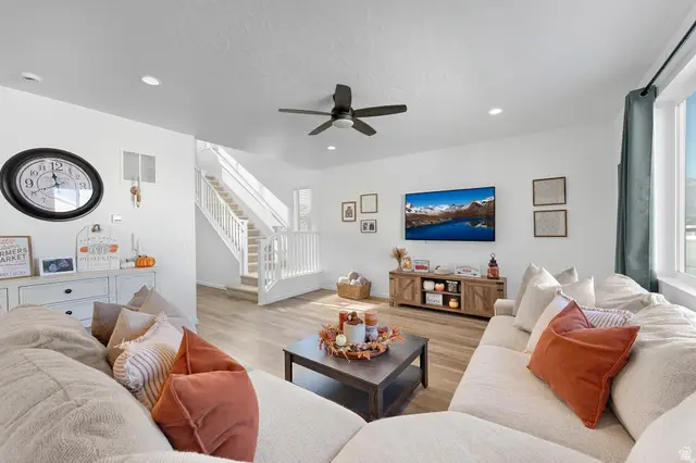 1077 E Postmark Pl #319, Eagle Mountain, UT 84005 - #3