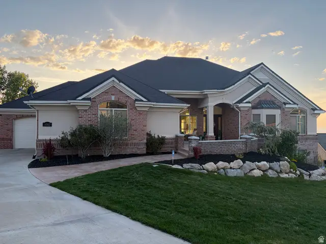 4302 S Monarch Dr E, Bountiful, UT 84010 - #1