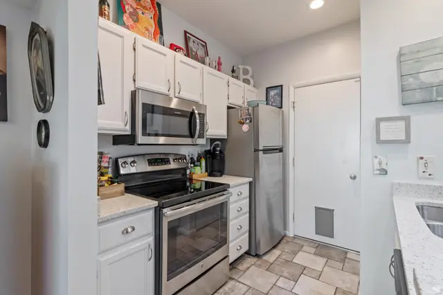 5438 S Spinnaker Row W, Salt Lake City, UT 84123 - #2