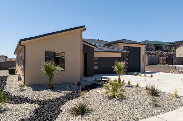 1591 W 800 S, Hurricane, UT 84737 - #3