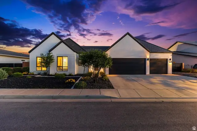 147 W Elinor Ln, Washington, UT 84780 - #1