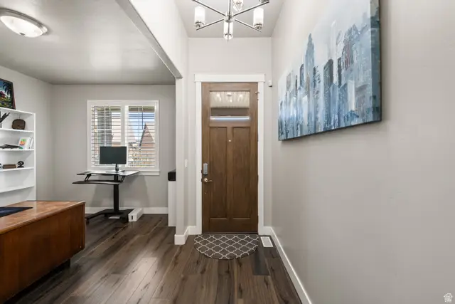 306 E Bella Vida Dr, North Salt Lake, UT 84054 - #3