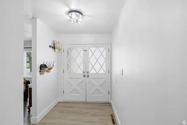 466 W 200 N, Logan, UT 84321 - #2