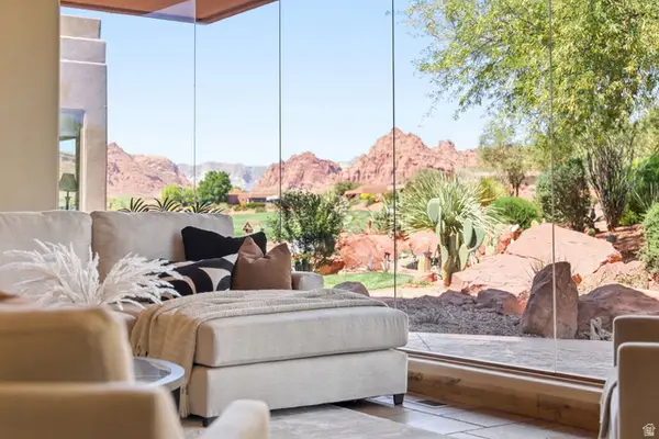 2410 W Entrada Trl #UNIT 4, St. George, UT 84770